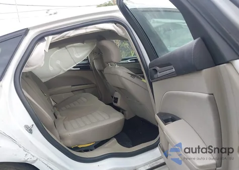 2019 Ford Fusion Hybrid Se z USA, uszkodzony, nr VIN 3FA6P0LU0KR197104